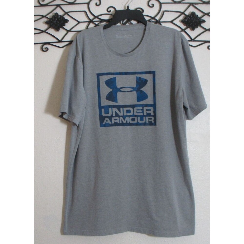 Under Armour Heatgear  Men's Top Size XL Gray Short Sleeve Round Neck